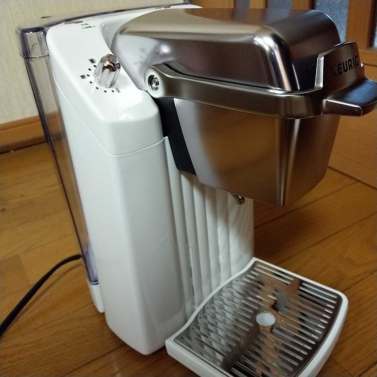 未使用に近い】Keurig BS300 セラミックホワイト&カップツリーセット