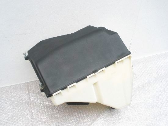 BMWセダンE46M3フロント320iエンジンルーム318i323i325i328i330iリレーボックスECUユニットボックス330Ciケース318CiクーペAV22カブリオレ