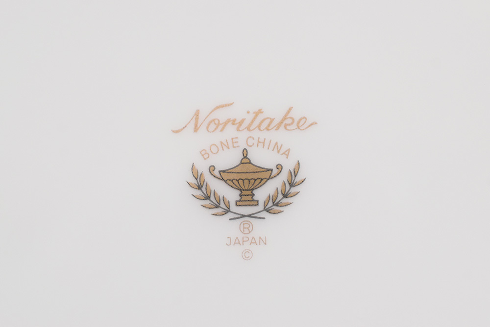 Noritake STUDIO COLLECTION ボーンチャイナ 尾長鶏