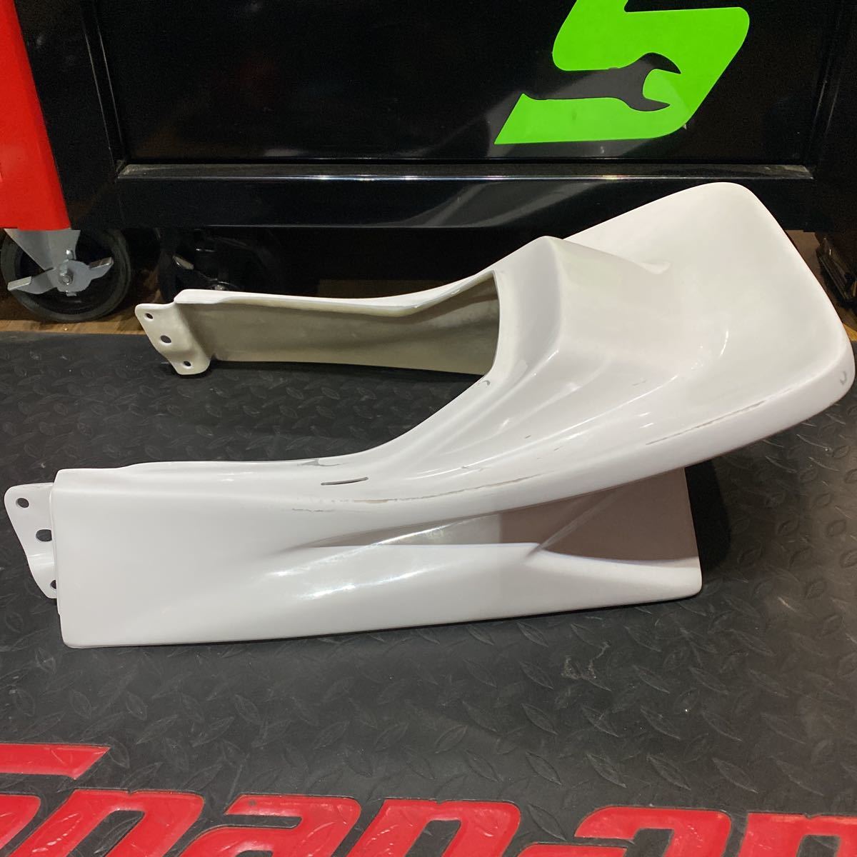 バイク CBR400F テールカウル アウトバーン 羽根テール