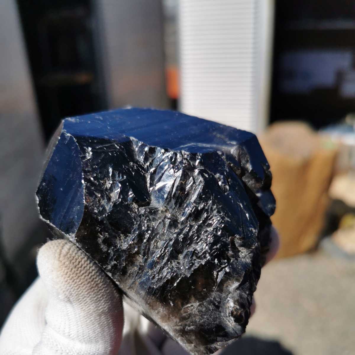 モリオン原石421.5 黒水晶水晶クリスタル鑑賞石石置物オブジェ