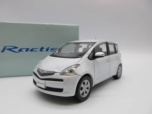 1/30 トヨタ 初代ラクティス Ractis 非売品 カラーサンプル ミニカー