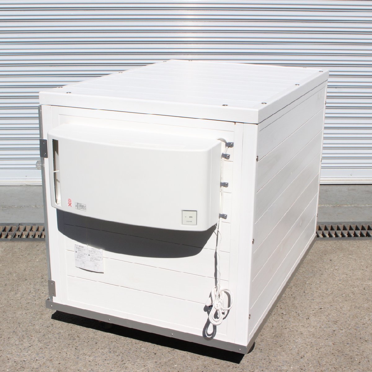 T521) 犬小屋制作工房K ペットハウス 防音 ロスナイ空気清浄機付き