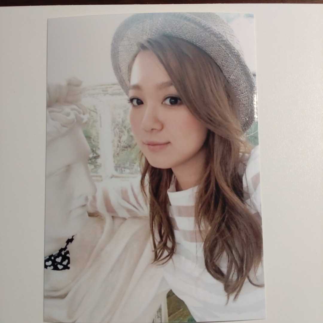 西野カナちゃんの写真 写真 売買されたオークション情報 Yahooの商品情報をアーカイブ公開 オークファン Aucfan Com