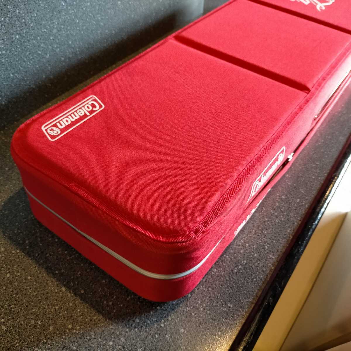 未使用品】Coleman/コールマン コカ・コーラ コラボ ピクニックベンチ