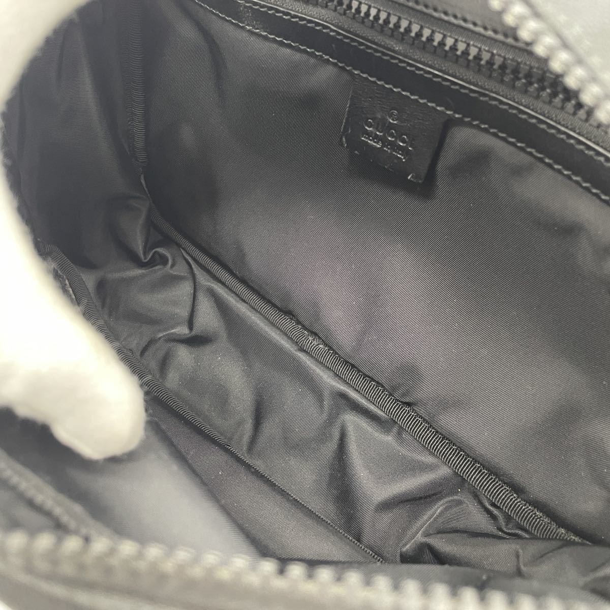 1円 【新品同様】 GUCCI グッチ エンブロイダリー ボディバッグ 