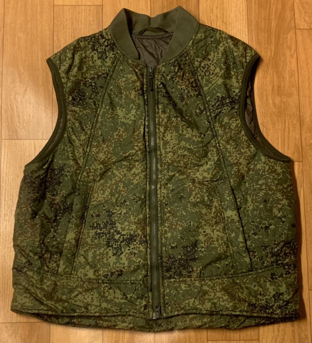 珍品 ロシア軍 BTK デジタルフローラ迷彩 ウィンターベスト ⑦ 14年製 デジフロ ロシア連邦軍 ウクライナ危機