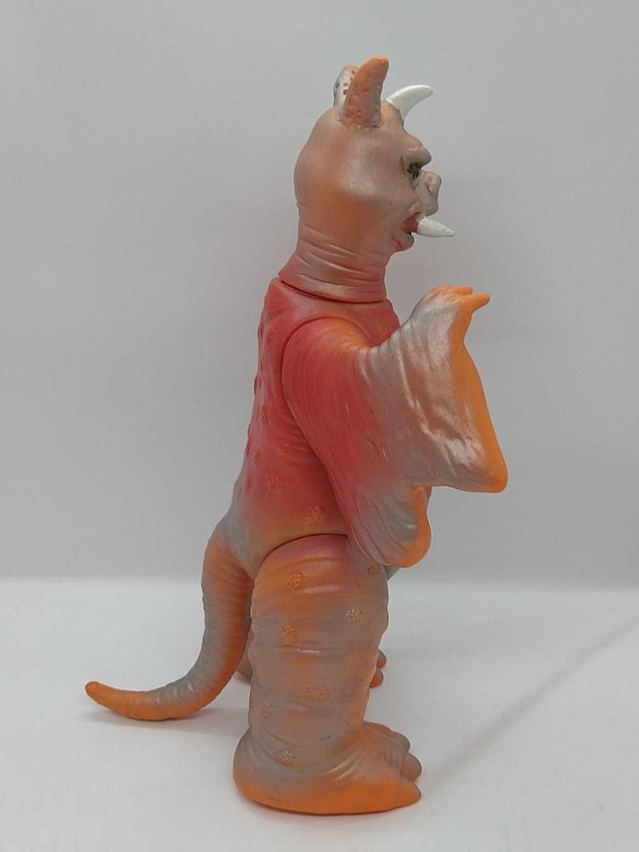 当時物 移行期 チャンドラー 極美品 ソフビ 怪獣 ウルトラマン