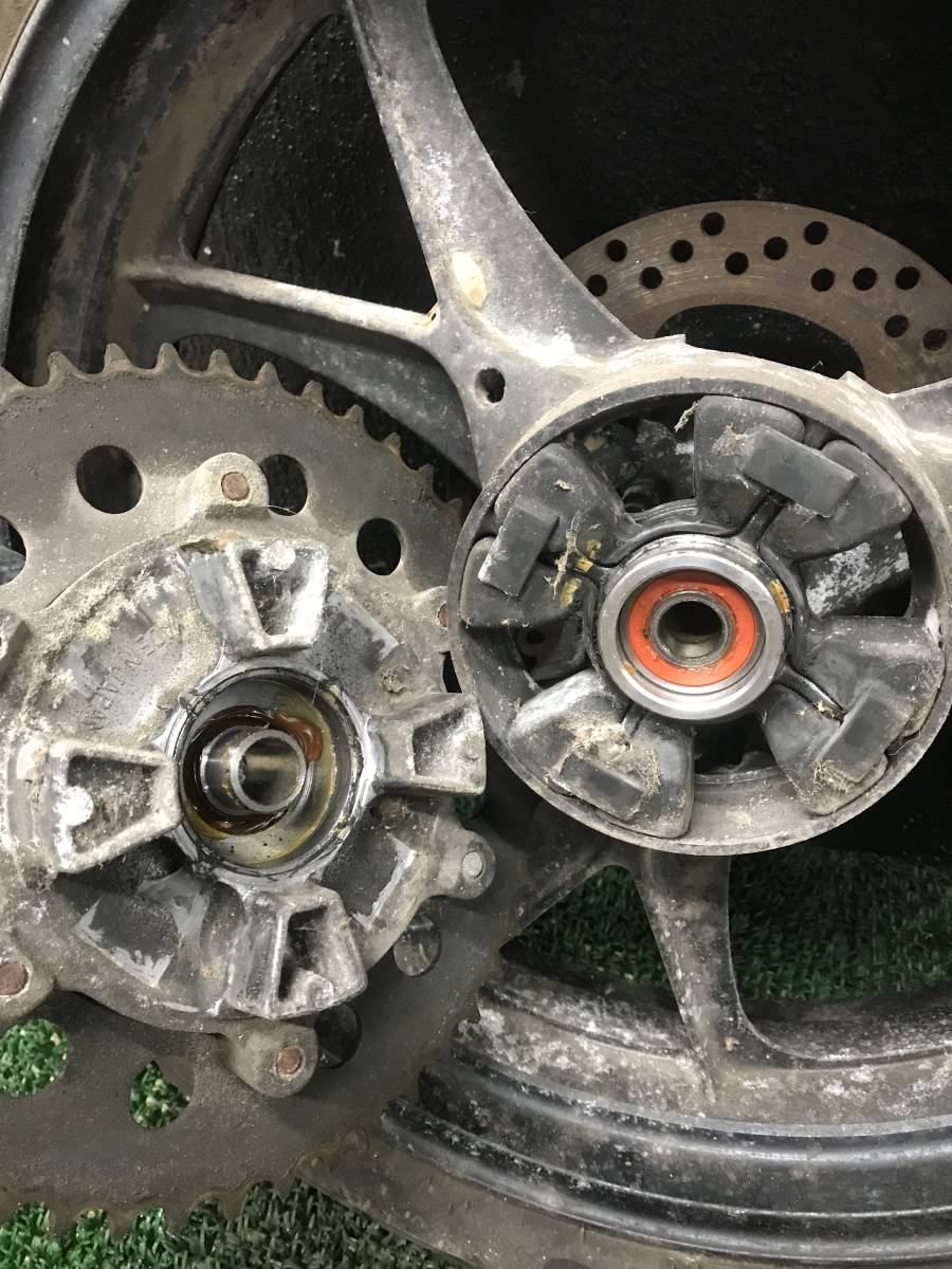 ZXR250 ZX250C リアホイール 一台解体出品 | VACHAMBER.COM