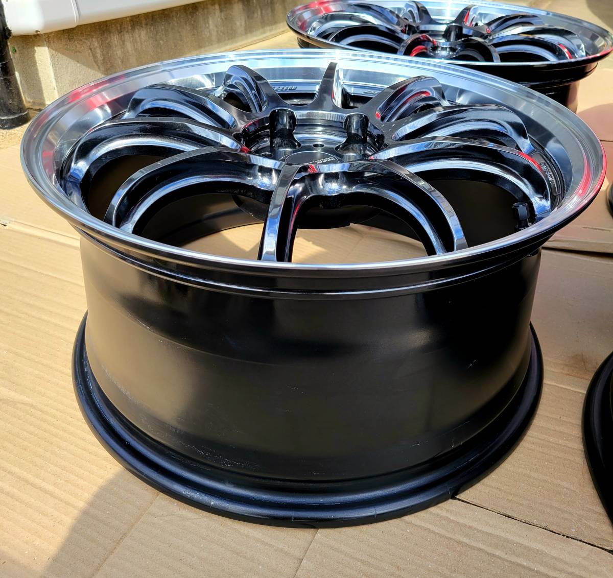 中古美品 WORK EMOTION ZR10 18X8.5J ＋47 5穴 PCD114.3 グリミット