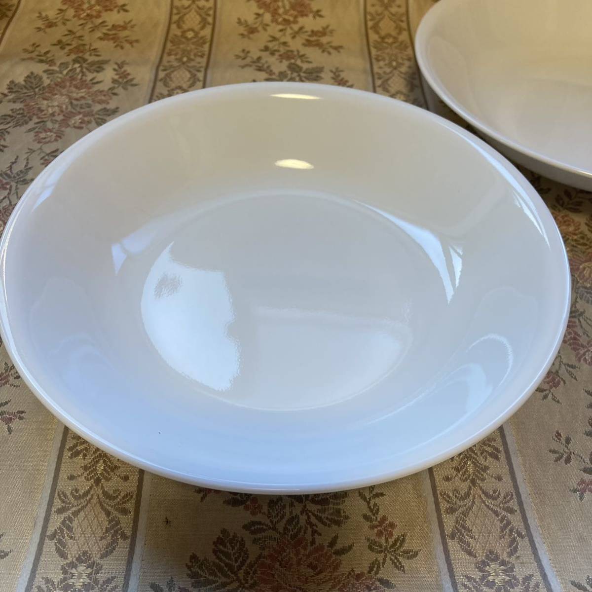 Corelleジャストホワイトパスタボウル