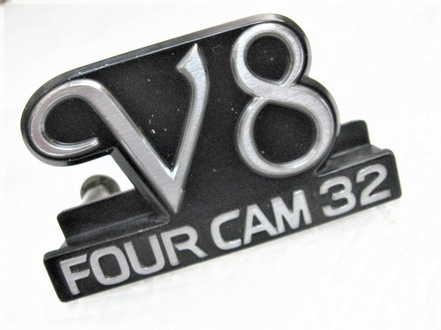 ☆希少 V8 FOUR CAM32 トヨタ クラウン 130系 13系 フロントグリル 