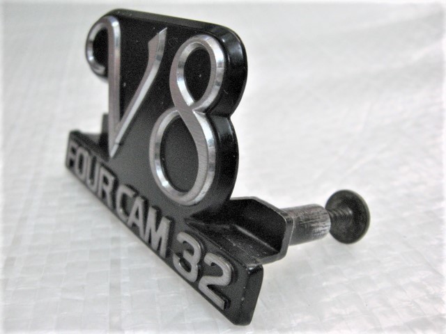 ☆希少 V8 FOUR CAM32 トヨタ クラウン 130系 13系 フロントグリル 