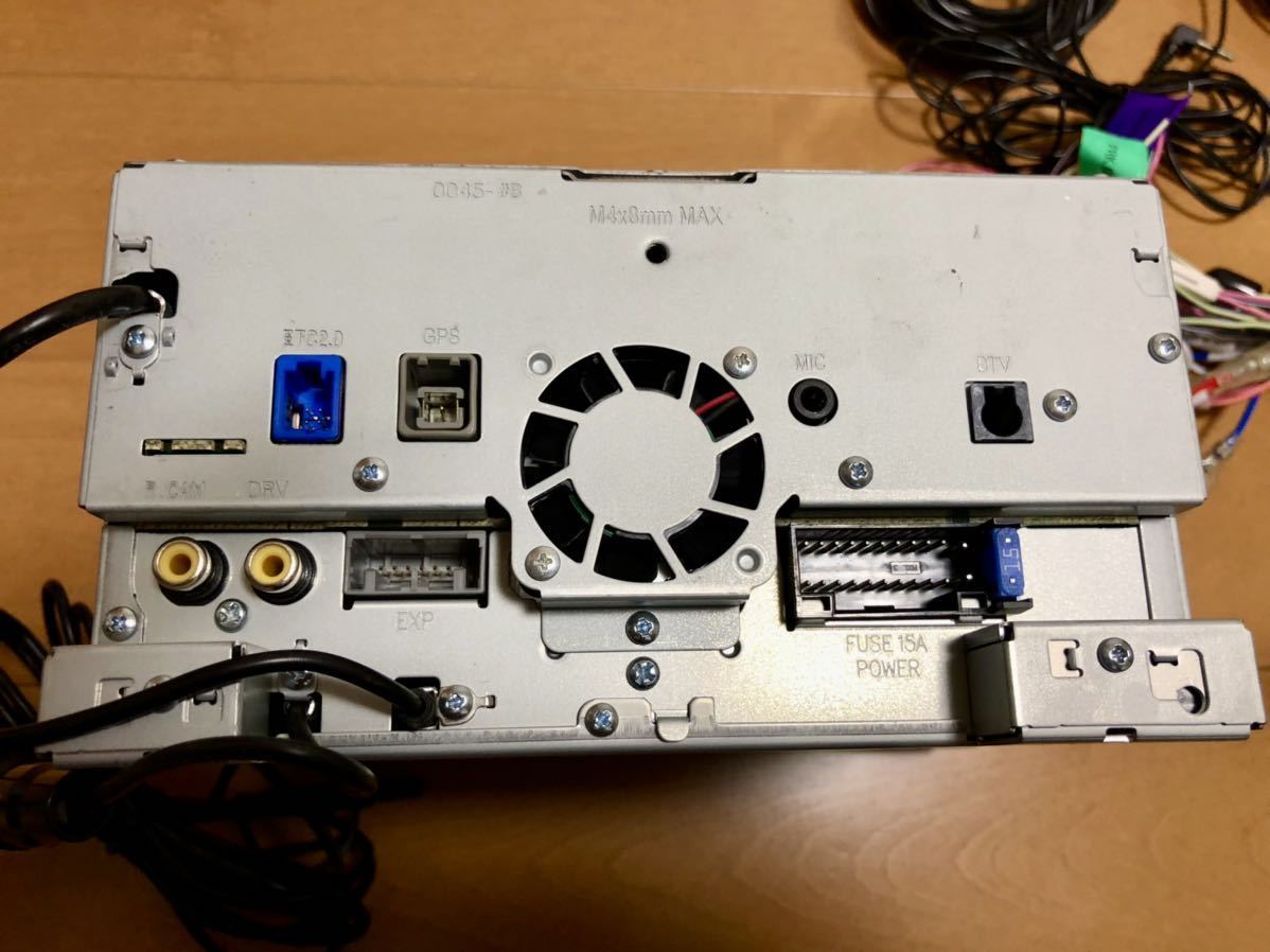 KENWOOD ケンウッド 彩速ナビ MDV-D308BTW (メモリーナビ)｜売買された