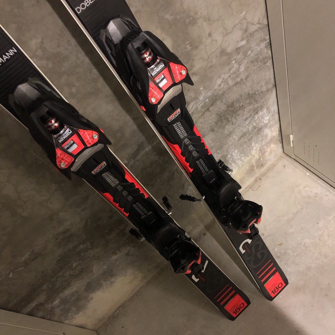 未使用 19ノルディカ ドーベルマン GSR スキー板180 デモスキー