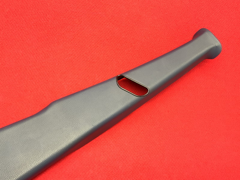 W124 ワゴン用 リアスピーカーカバー左右 S124 TE | AURAINSTRUMENTS.COM