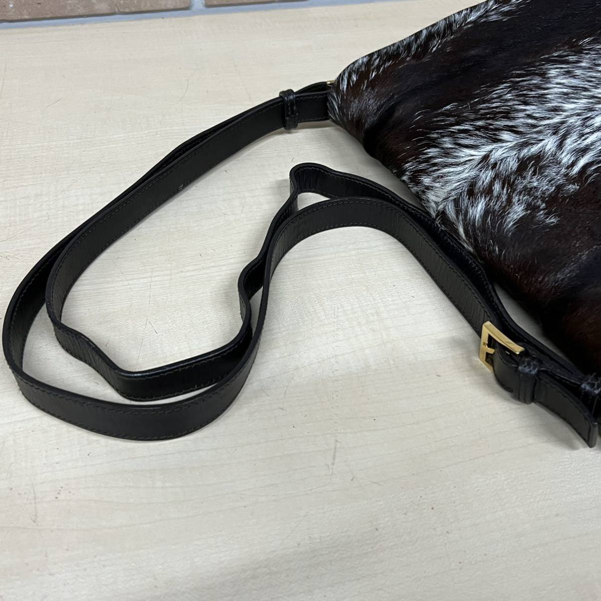 1円~【希少】GUCCI グッチ ハラコ 毛皮 レザー ショルダーバッグ 