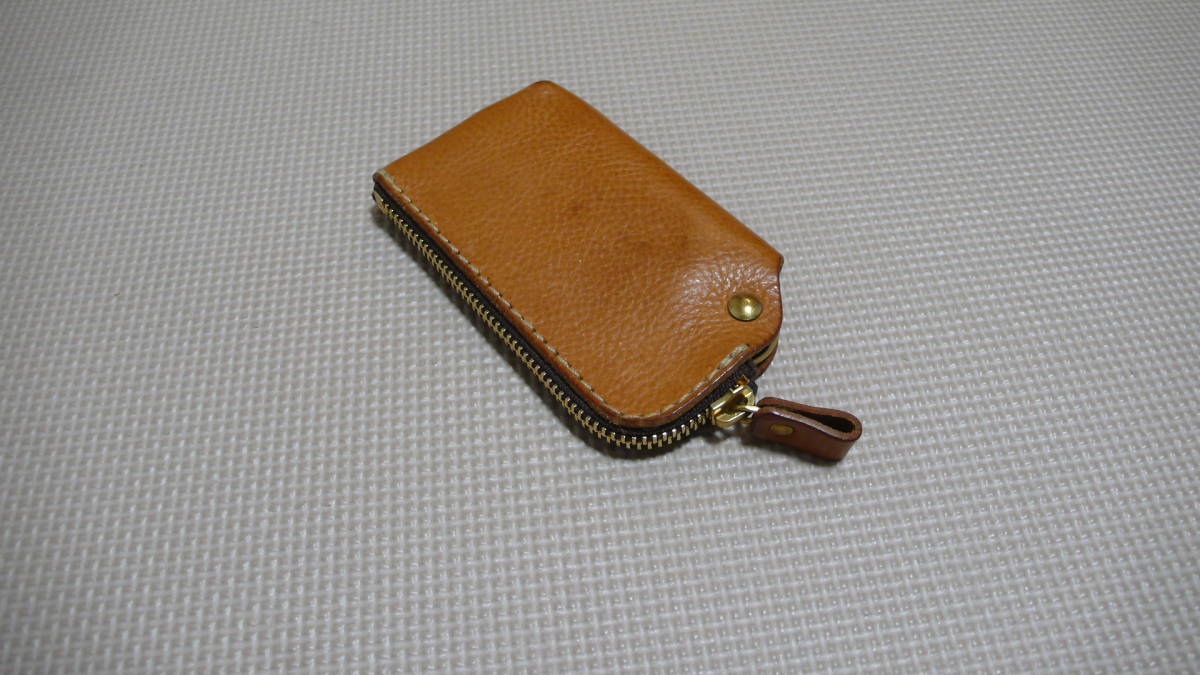 未使用同様・極美品 HERZ ヘルツのロングセラー スマートキーケース KE 