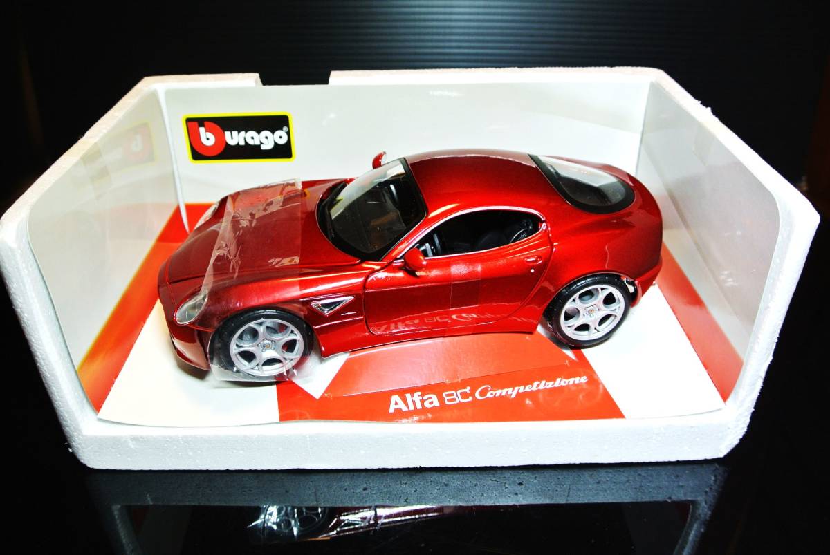 ☆稀少モデル☆ギミック未開封☆Burago 1/18 Alfa 8C Competizione