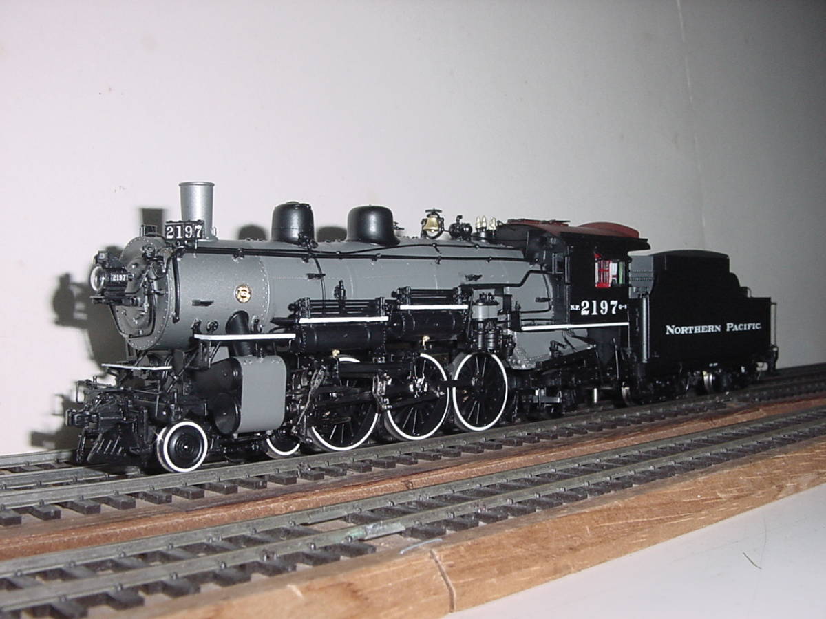 HO W&R Northern Pacific 4-6-2 Q-4 Northern Pacific Brass Department S-4 V2
