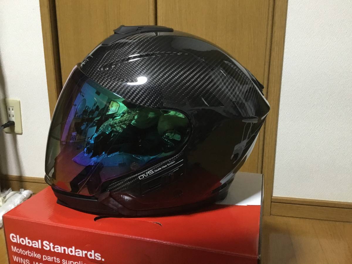 お得，新作登場 WINS製カーボンヘルメットA-FORCE RS XL中古品