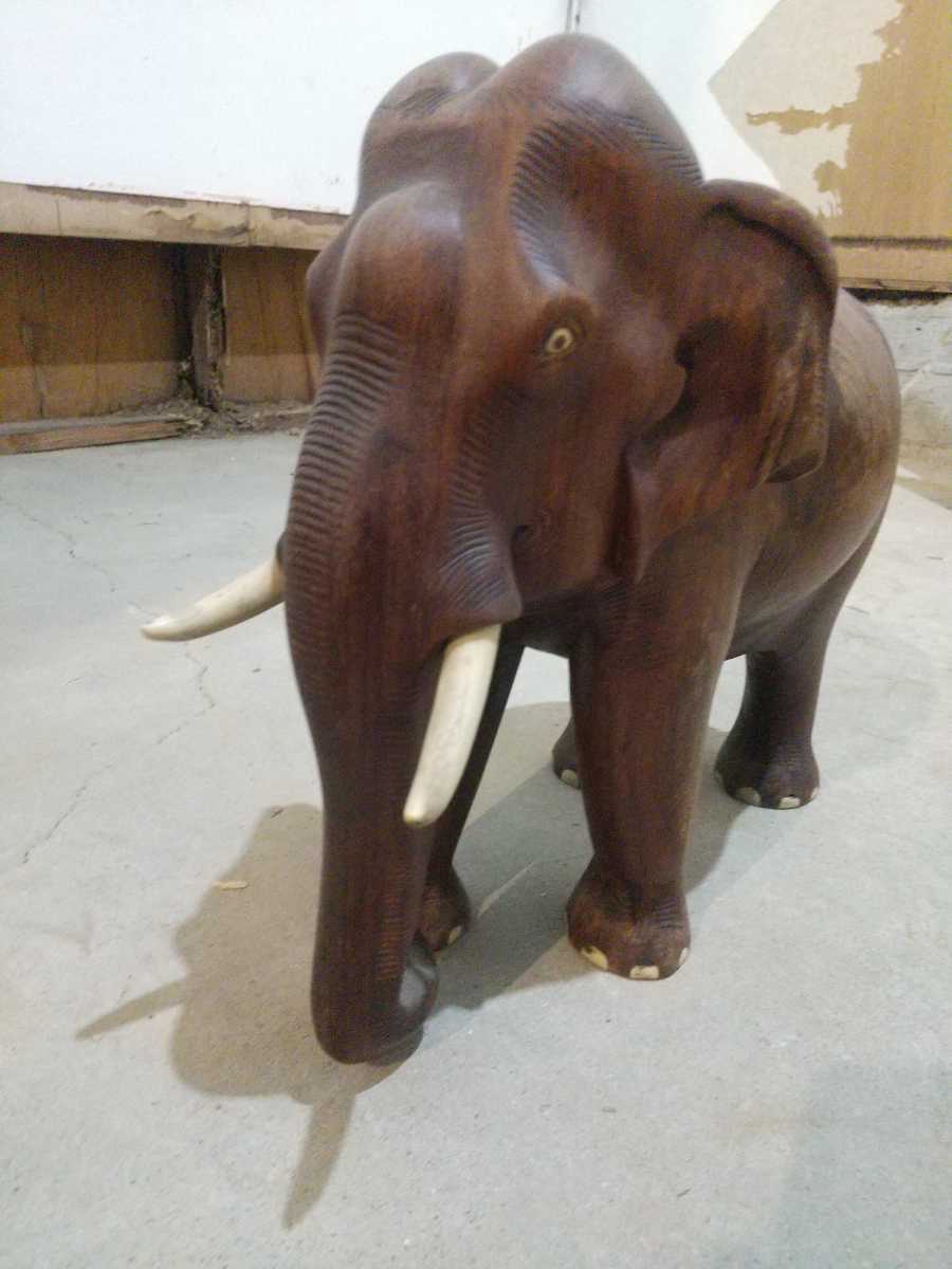 新品・未使用・動物彫刻・木製・アフリカ・ビック5 （木製 古く 親子 