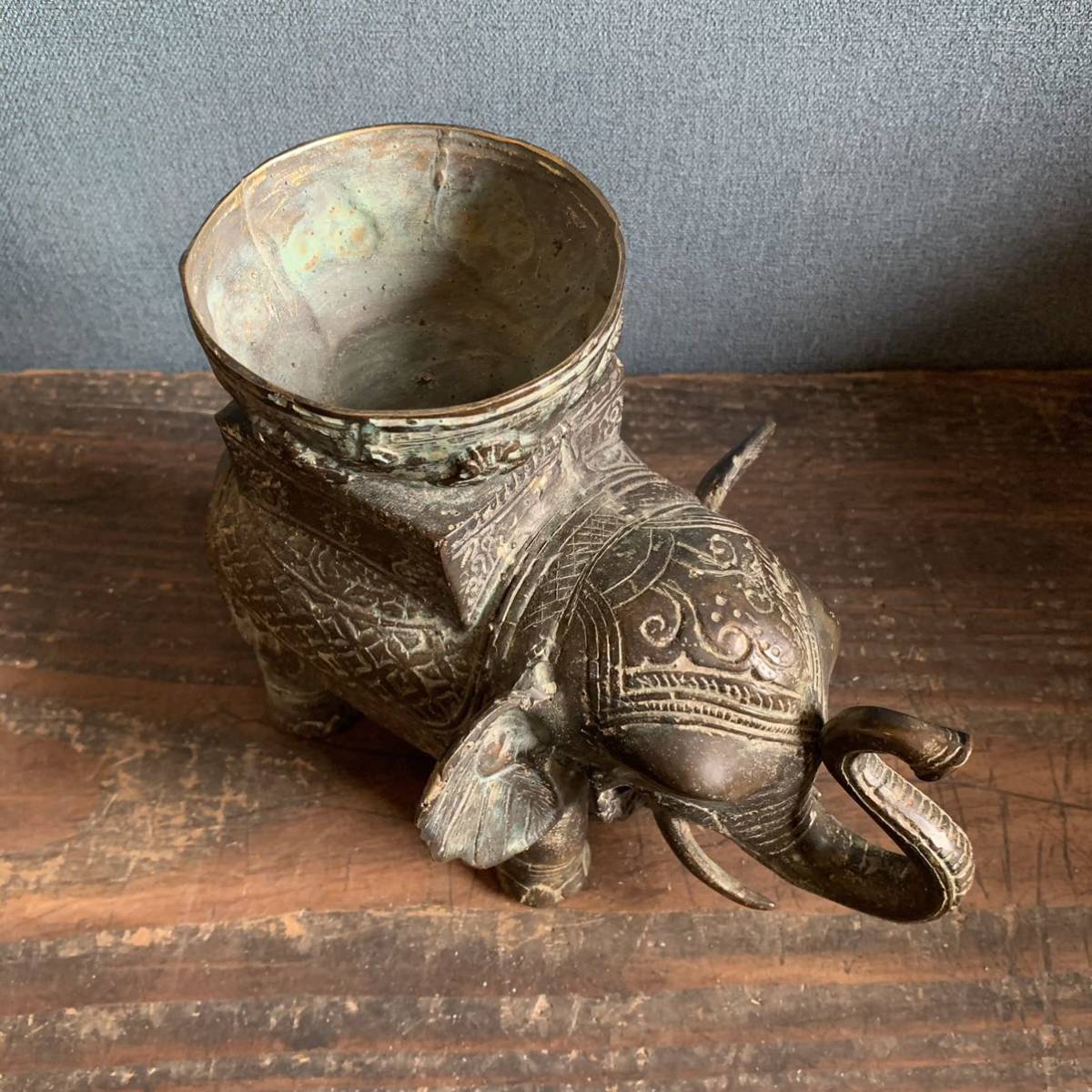 置物 銅製 時代物 古銅 銅器 香道具 古美術 中国美術 中国古玩 唐物 印鑑
