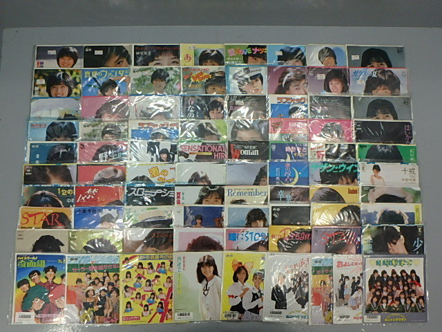 1 昭和 歌謡曲 女性アイドル 7インチレコード まとめて約80枚 1円スタート 山口百恵 売買されたオークション情報 Yahooの商品情報をアーカイブ公開 オークファン Aucfan Com