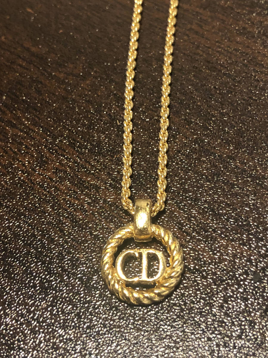 激安大特価，2026 クリスチャンディオール Christian Dior CDロゴ ネックレス アクセサリー レディース ゴールド 29(ネックレス（トップつき）)｜売買されたオークション情報、yahooの商品情報をアーカイブ公開 - ネックレス（トップつき）