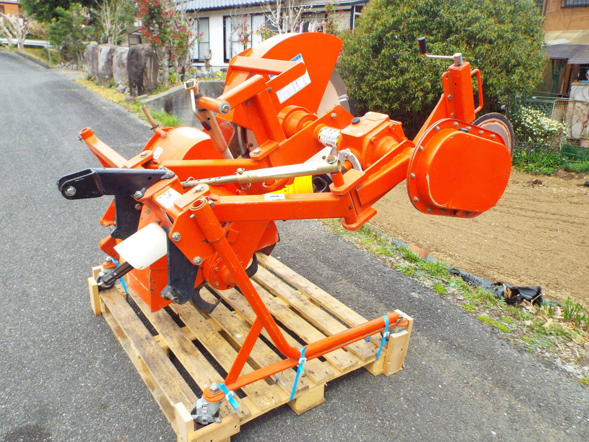 ☆ ニプロ 畦塗機 UZ300 ウィングディスク トラクター 25～50馬力 あぜ 