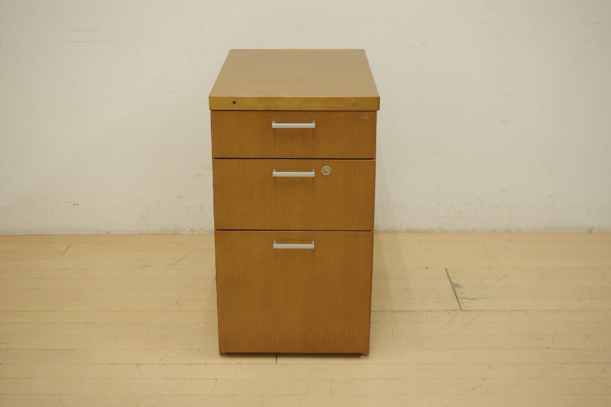 カリモク家具 karimoku ルスティック 2脚 家具、インテリア 廃盤品
