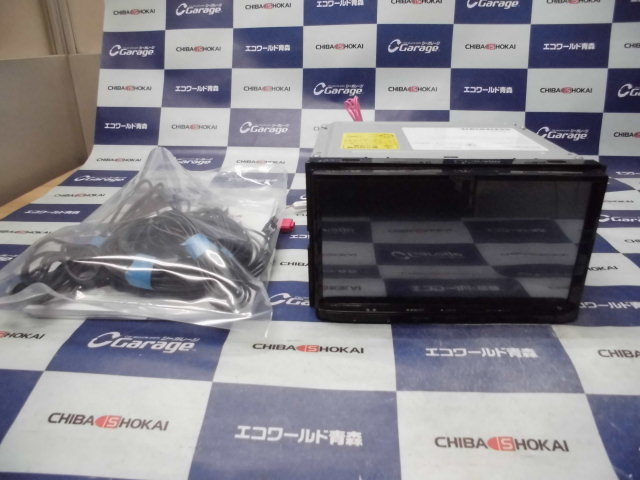 T1301 KENWOOD ケンウッド メモリーナビ MDV-D505BT 2018年製 カーナビ