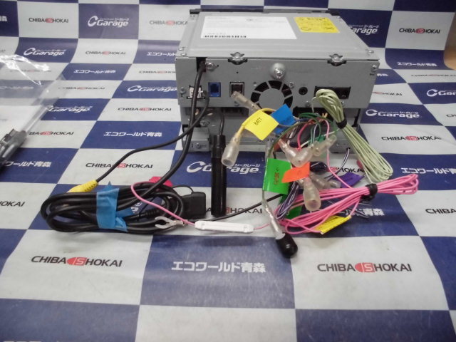 T1301 KENWOOD ケンウッド メモリーナビ MDV-D505BT 2018年製 カーナビ