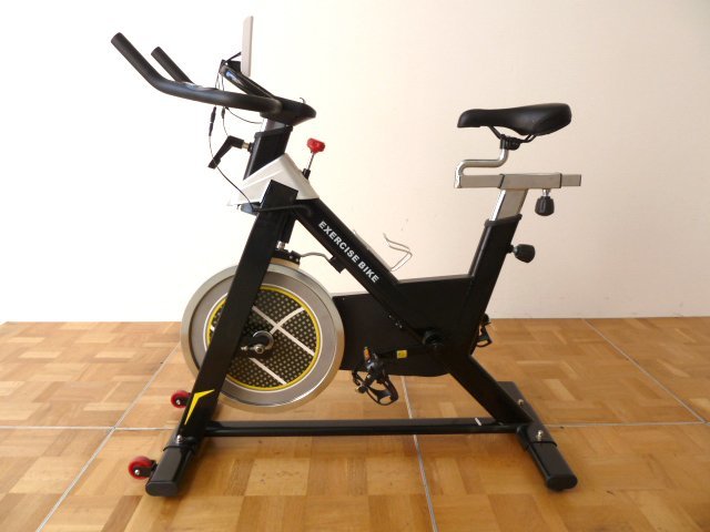 HAIGE スピンバイク エアロ バイク エクササイズ フィットネス トレーニング マシン ジム ダイエット 運動 ブラック ハイガー(バイク)｜売買されたオークション情報、Yahoo!オークション(旧ヤフオク!)  の商品情報をアーカイブ公開 - オークファン（aucfan.com） スピンバイク ハイガー フィットネスバイク エクササイズ  フィットネス K