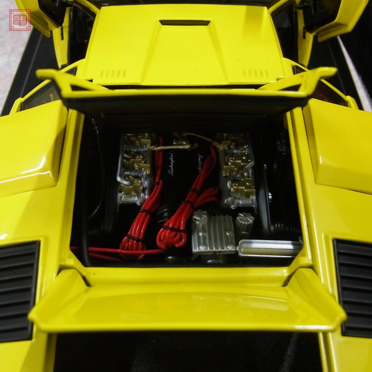 京商 1/18 ランボルギーニ カウンタック LP400 イエロー No.08321Y ゴージャスコレクション KYOSHO Lamborghini Countach YELLOW【20 京商 1&frasl;18 ランボルギーニ 京商1&frasl;18ミニカー 大型ウイング装備モデル COLLECTION