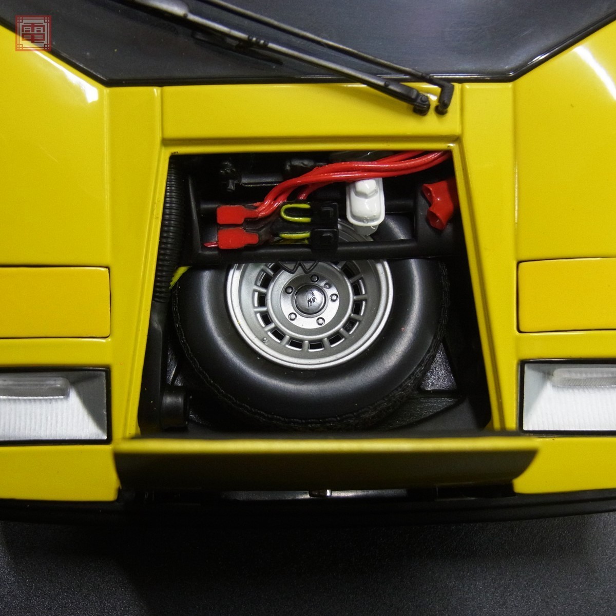 京商 1/18 ランボルギーニ カウンタック LP400 イエロー No.08321Y ゴージャスコレクション KYOSHO Lamborghini Countach YELLOW【20 京商 1&frasl;18 ランボルギーニ 京商1&frasl;18ミニカー 大型ウイング装備モデル COLLECTION