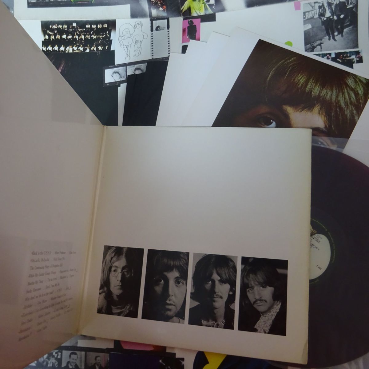 in Yahoo!オークション : 14061436;国内盤⁄2LP⁄赤盤⁄ポスター，ポート