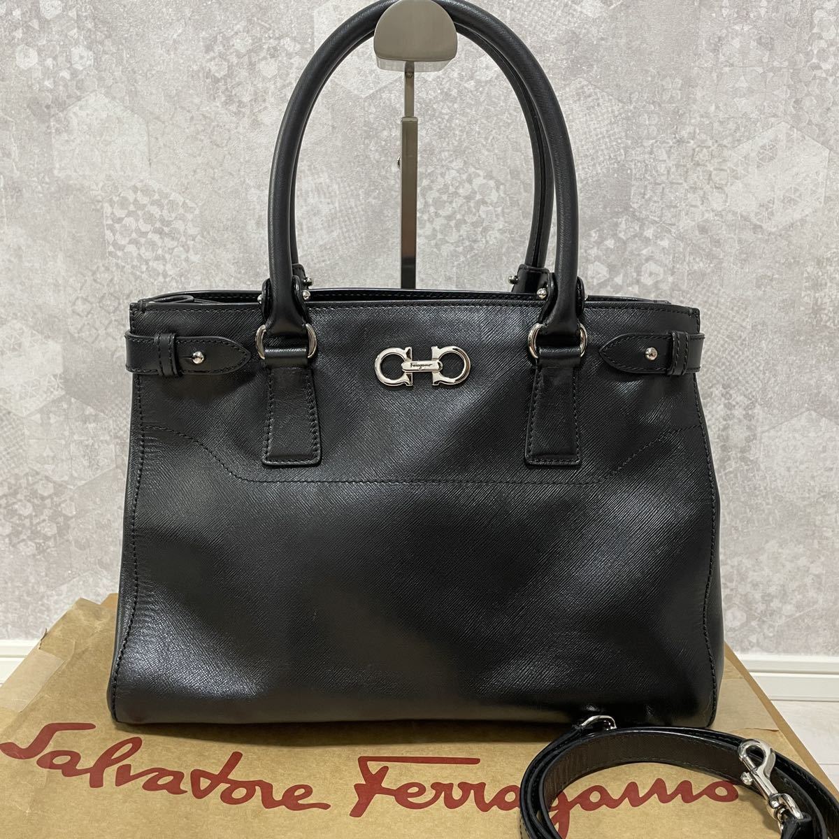 1円 サルヴァトーレフェラガモ ferragamo 2way ダブルガンチーニ 