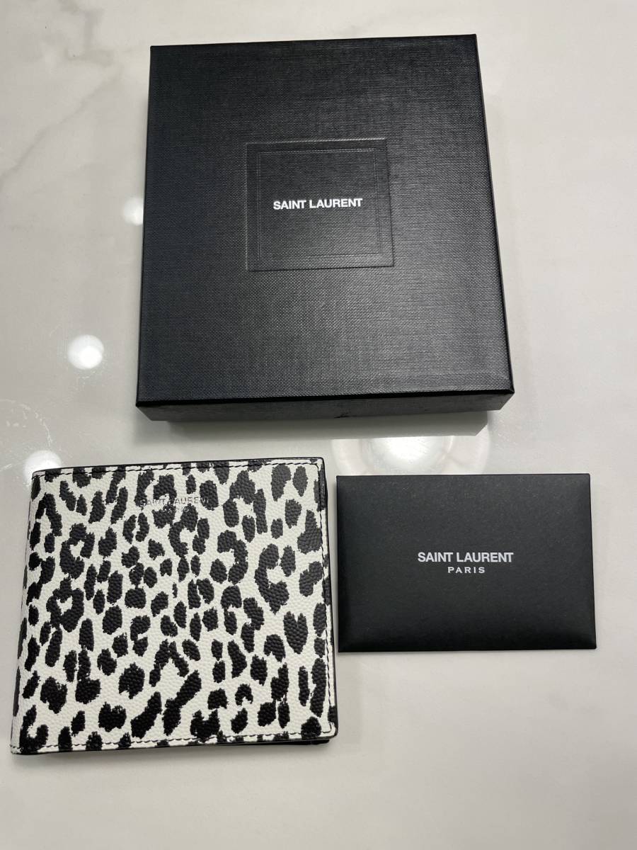 新品SAINT LAURENTサンローラン二つ折り財布小銭入れ付きイースト/ウエスト ウォレット（レオパード柄レザー） LAURENT SAINT サンローラン 財布 メンズ 超美品SAINT