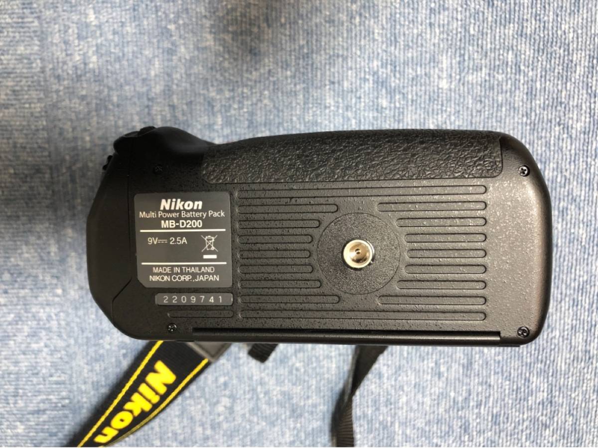 品質保証，豊富な ニコン NIKON D200 MB-D200付シャッター回数455回 中古 極上美品