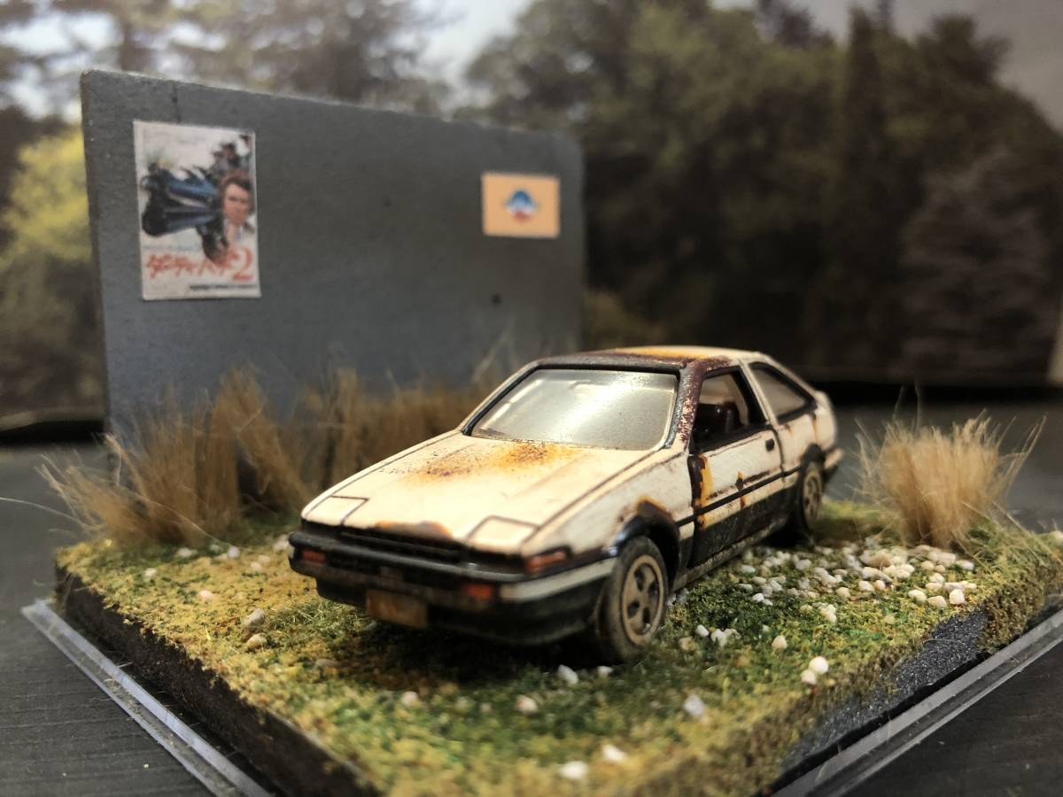 最安値，最新作 錆塗装 1/60 トヨタ スプリンター トレノ AE86 トミカプレミアム 昭和レトロな風景 旧車 自作ジオラマ完成品 ケース付(乗用車)｜売買されたオークション情報、yahooの商品情報をアーカイブ公開 乗用車