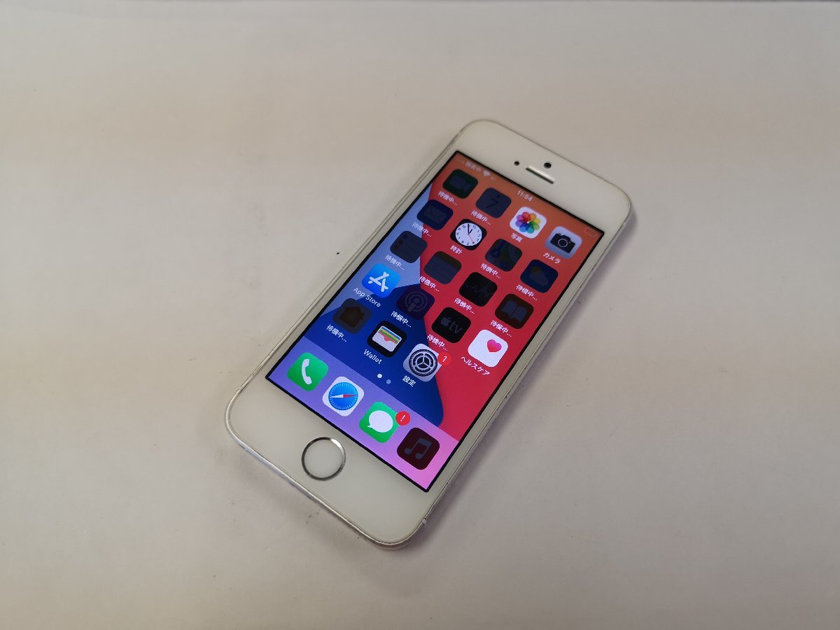  au iPhone SE 32GB シルバー MP832J/A A1723 SIMロック解除済み(iPhone)｜売買されたオークション情報、yahooの商品情報をアーカイブ公開 - オークファン iPhone