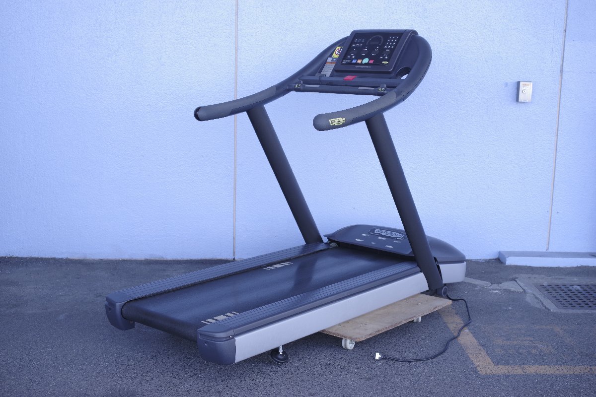 テクノジム/RUN600【3】動作ok/単相200V/2017/TECHNOGYM トレッドミル 