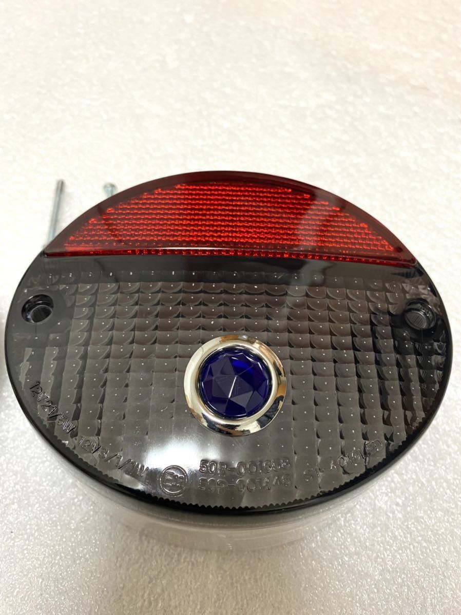 送料無料 超希少 美品 z1 z2 z750rs テールランプ ドット付ベース付 