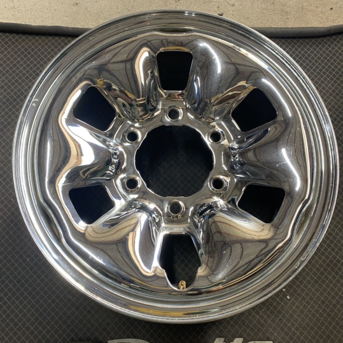 トヨタ 純正 メッキ 15インチ 6穴 PCD139.7 6J M14 ハブ径約106 鉄 