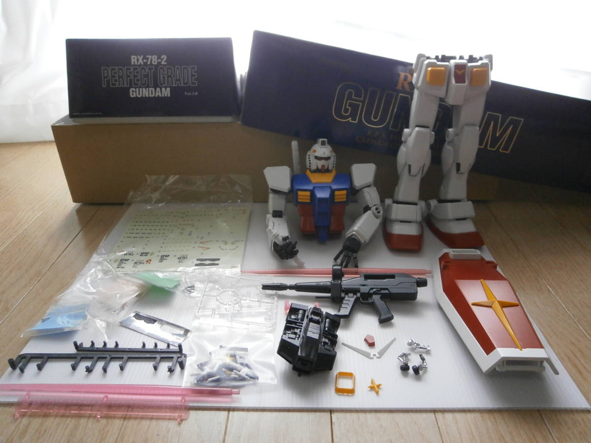RX-78-2 ガンダム2号機 モビルスーツ Ver.1.0 1/60 地球連邦軍白兵戦