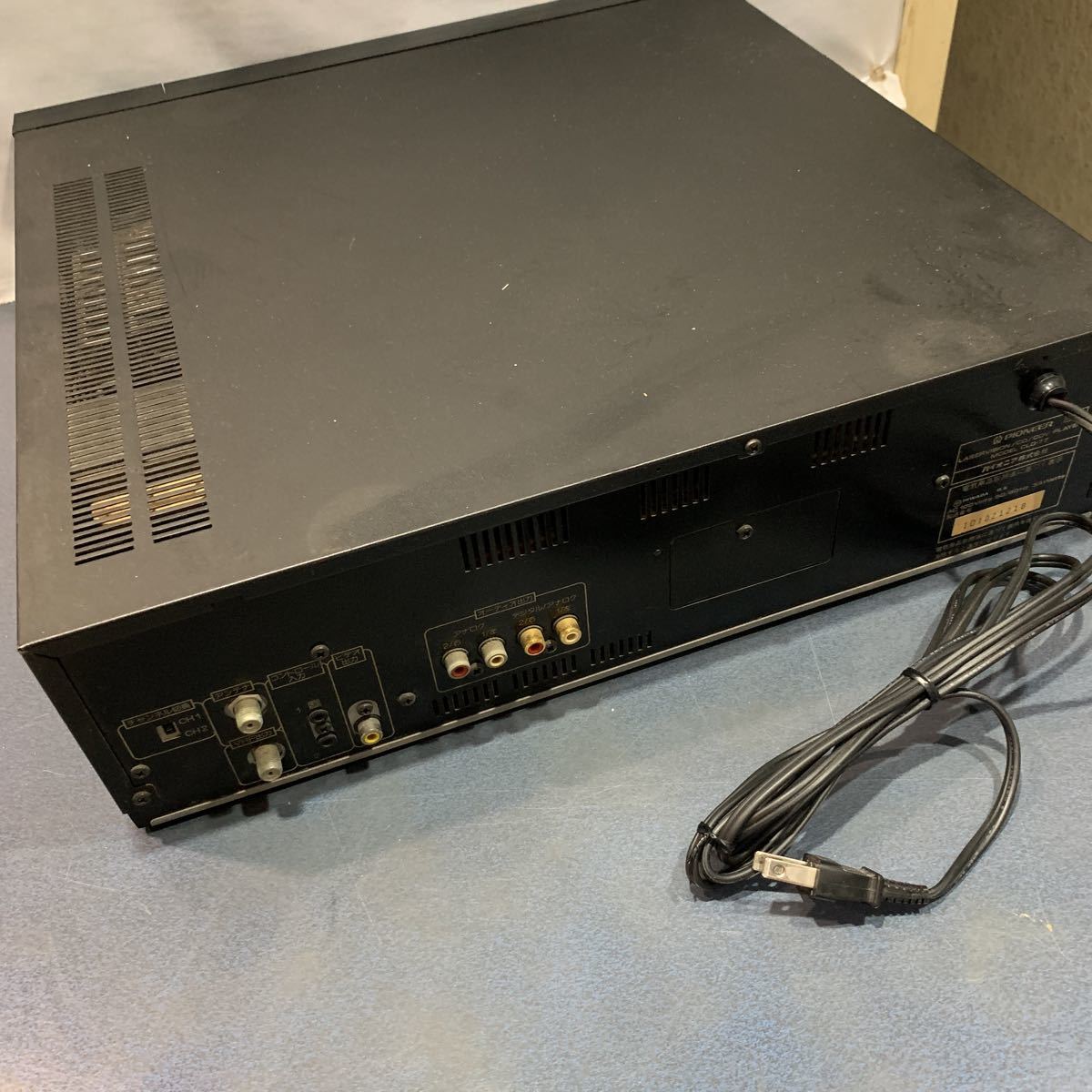 【PIONEER/パイオニア】レーザーディスク　CLD-77 通電確認済み PIONEER⁄パイオニアレーザーディスク CLD-77 通電確認済み