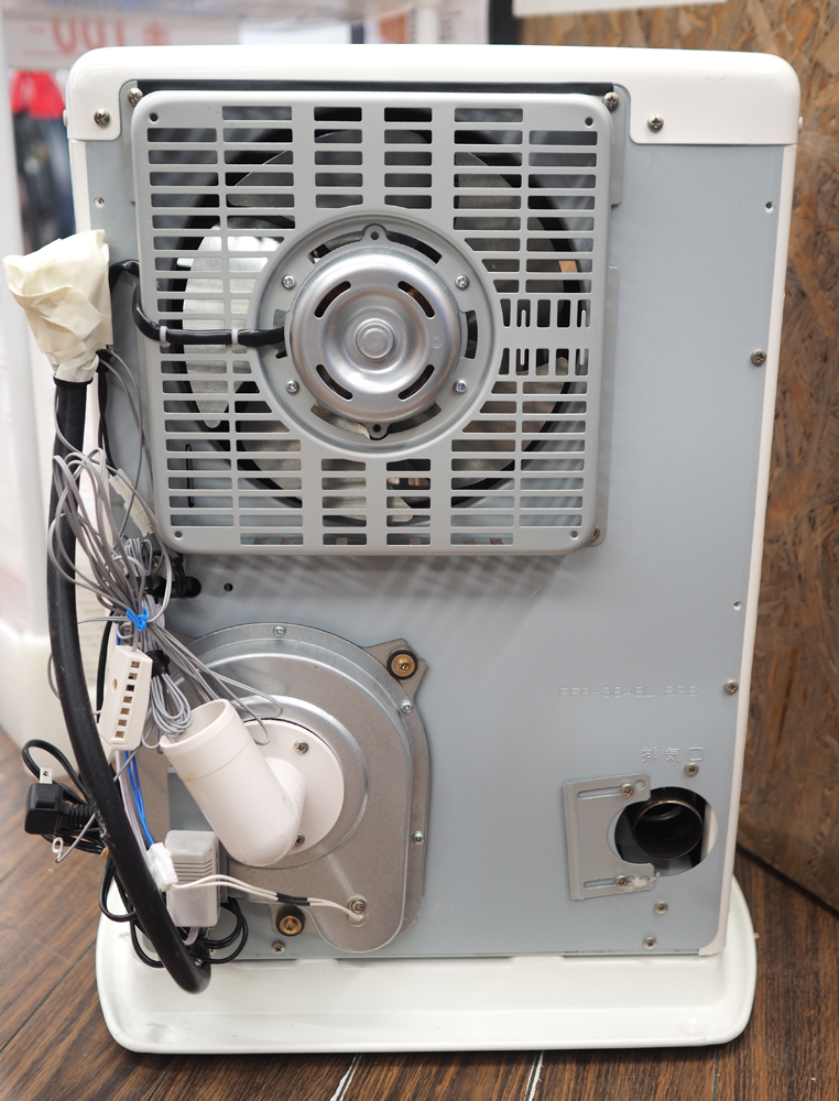 通電確認のみ sunpot/サンポット 石油暖房機 FFR-384BL S FF式石油
