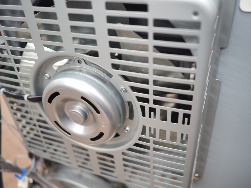 通電確認のみ sunpot/サンポット 石油暖房機 FFR-384BL S FF式石油