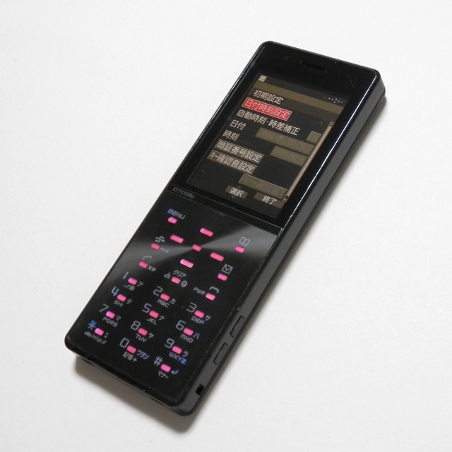 Yahoo!オークション - 未使用品NTT docomo 携帯電話 SHARP AQUOSケ
